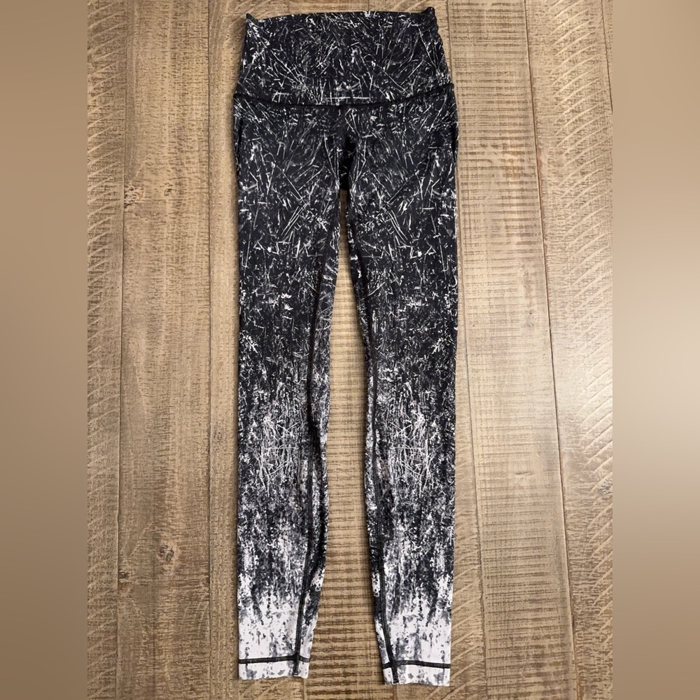 Lululemon Wunder Under Tight Leggings Black
Gray Alpine Allouette Size 4